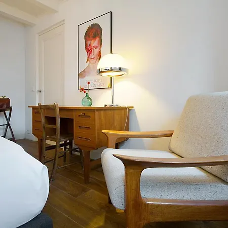 Luxurious Canal Apartment Amsterdam