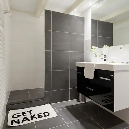 Apartment Luxurious Canal Amsterdam